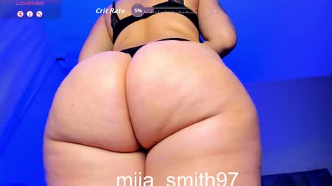 Snapshot of miia_smith97 chatting on September 19, 10:53 pm mia online show from September 19, 10:53 pm