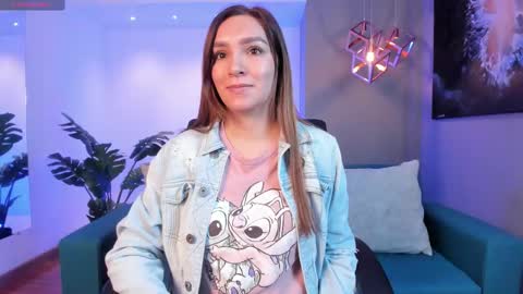 Miia 3 online show from December 22, 11:24 am