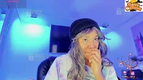 Snapshot of mikeyla_russo_ chatting on October 4, 7:07 pm Mikeyla online show from October 4, 7:07 pm