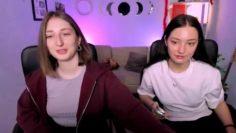 Miki online show from April 7, 5:53 am