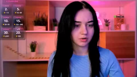 miki_ti online show from December 14, 6:41 am