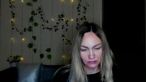 Adalina online show from December 21, 4:55 pm