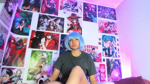 Snapshot of miku_katsuragi chatting on January 31, 5:19 am miku katsuragi online show from January 31, 5:19 am
