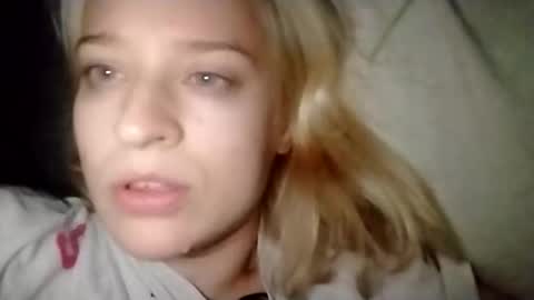 Snapshot of mila_420 chatting on September 13, 3:53 pm Mila 420 online show from September 13, 3:53 pm