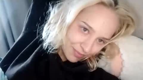 Snapshot of mila_420 chatting on September 27, 1:07 pm Mila 420 online show from September 27, 1:07 pm