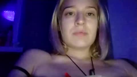 Snapshot of mila_420 chatting on October 15, 6:32 pm Mila 420 online show from October 15, 6:32 pm