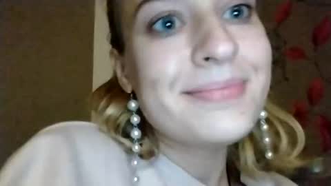 Snapshot of mila_420 chatting on October 8, 3:16 pm Mila 420 online show from October 8, 3:16 pm