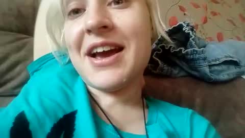 Snapshot of mila_420 chatting on September 19, 10:47 am Mila 420 online show from September 19, 10:47 am