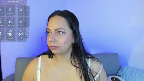 mila  online show from April 4, 12:15 pm