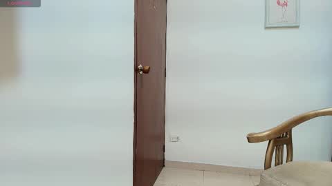 miladiosa online show from February 6, 12:30 pm