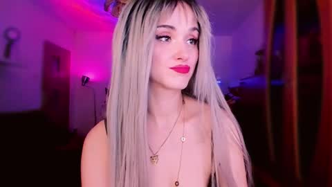 MiladyJolie online show from March 3, 3:01 am