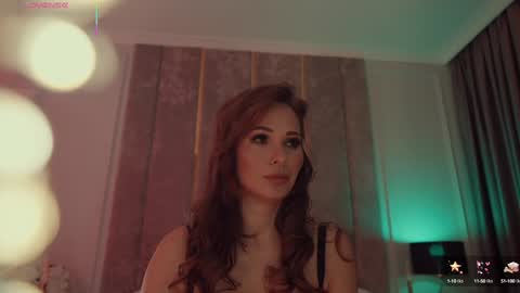        online show from October 19, 1:07 am