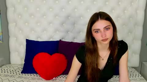 milalick online show from July 10, 6:58 am