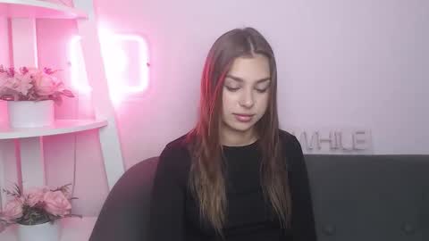 milanaangelas online show from October 18, 4:59 am