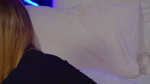 MilanaBalmain online show from November 23, 4:59 am