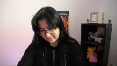 Snapshot of milania_milaa chatting on October 22, 7:46 am milania_milaa online show from October 22, 7:46 am