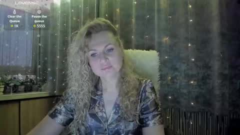 milanna_x online show from December 23, 6:17 am
