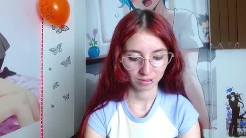 Snapshot of mildrecute chatting on October 14, 8:33 pm Ana online show from October 14, 8:33 pm