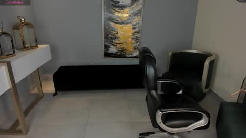 Miley Cruz  IG miley model23 online show from November 8, 7:19 pm