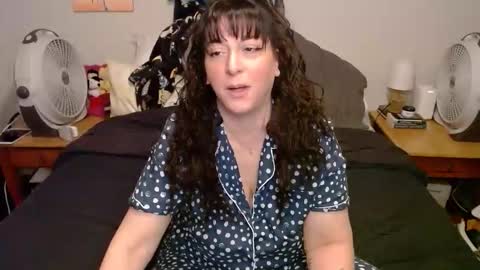 MILF Monee online show from February 22, 12:33 am