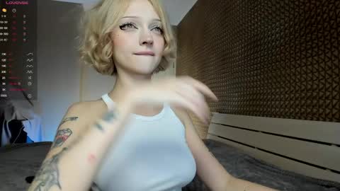 Mila 3 aka Deepthroat World Champion online show from March 15, 9:06 pm