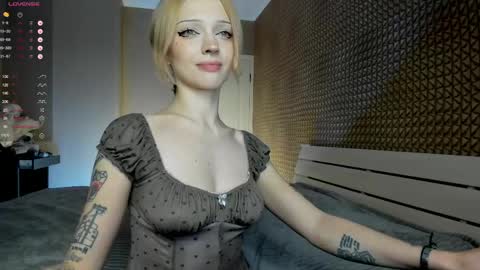 Mila 3 aka Deepthroat World Champion online show from April 20, 2:25 am