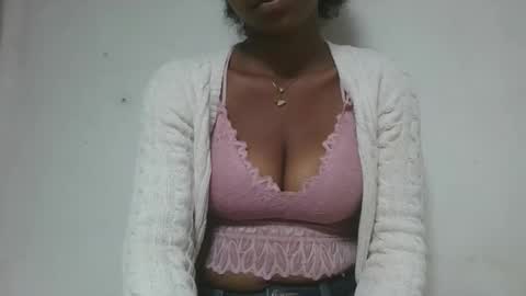 milinasy online show from February 12, 6:26 am