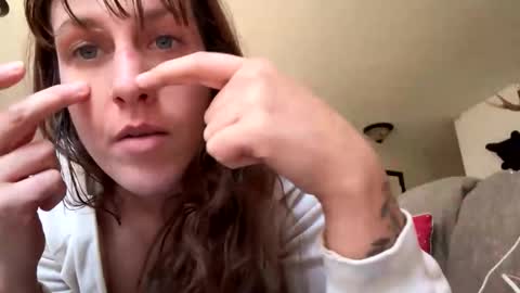 Milking Mommy online show from December 14, 3:15 pm