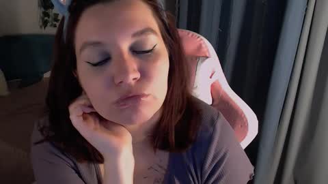 Milla online show from January 15, 1:39 pm