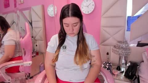 millers_rousse online show from January 14, 12:54 pm