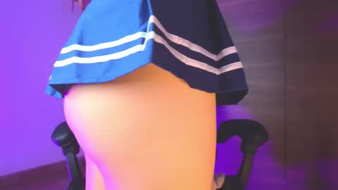 Snapshot of milly_01 chatting on September 11, 1:39 am Milly online show from September 11, 1:39 am