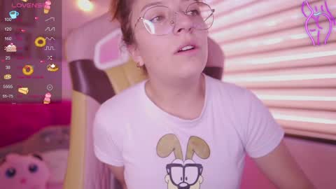 MILLY online show from April 10, 7:53 pm