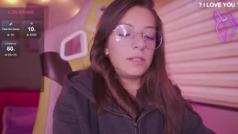 MILLY online show from March 26, 8:54 pm