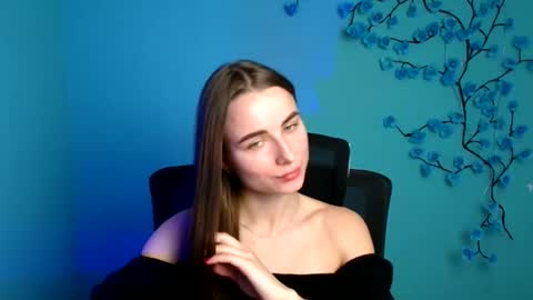 Milly online show from May 20, 11:18 am