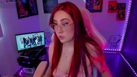 Monkey D Maddie online show from September 15, 9:55 pm