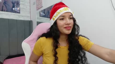 Miluu online show from December 18, 8:13 pm