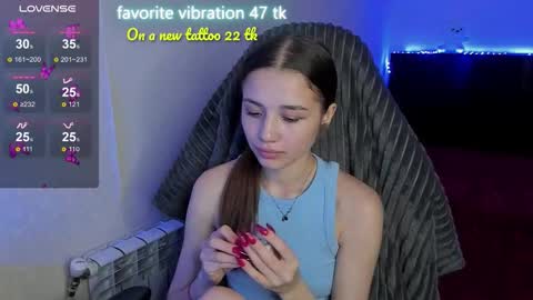 Emily online show from September 17, 5:22 pm