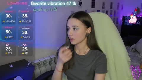 Emily online show from February 25, 5:40 pm