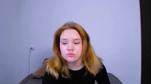 hi Im Mina  online show from October 14, 2:03 am