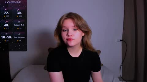 hi Im Mina  online show from February 5, 1:26 am