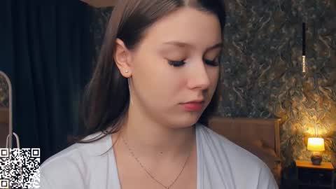 Mindi online show from November 27, 7:11 am