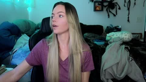 Mindy Mars online show from January 13, 2:11 pm