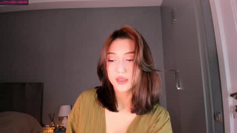 minnie_jin online show from December 22, 2:06 pm
