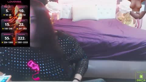 mira_cle_ online show from October 27, 8:21 am