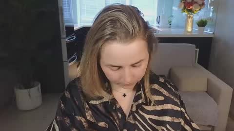 Mira online show from April 10, 7:14 am