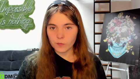 miraa_bloom online show from April 8, 2:08 pm