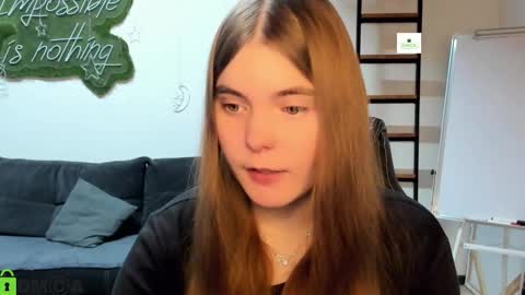 miraa_bloom online show from February 8, 2:21 pm