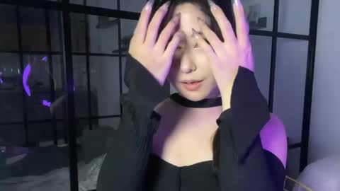 mirafloat online show from November 9, 1:40 pm