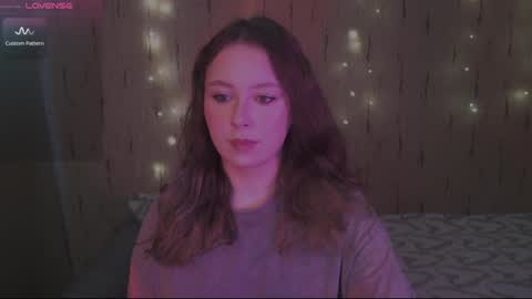 Kira online show from January 31, 1:23 pm