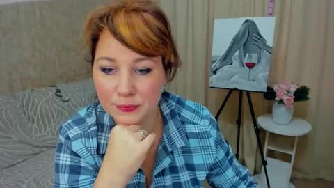 Snapshot of mirandadyson chatting on September 12, 4:57 am MirandaDyson online show from September 12, 4:57 am